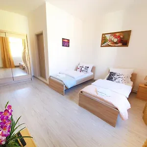 Appartement Kk, Praag